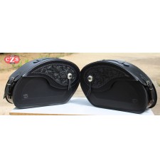 Saddlebags for "Hyosung Aquila GV-650" - mod, VENDETTA Goticas - Rigid - Black leather - Specific