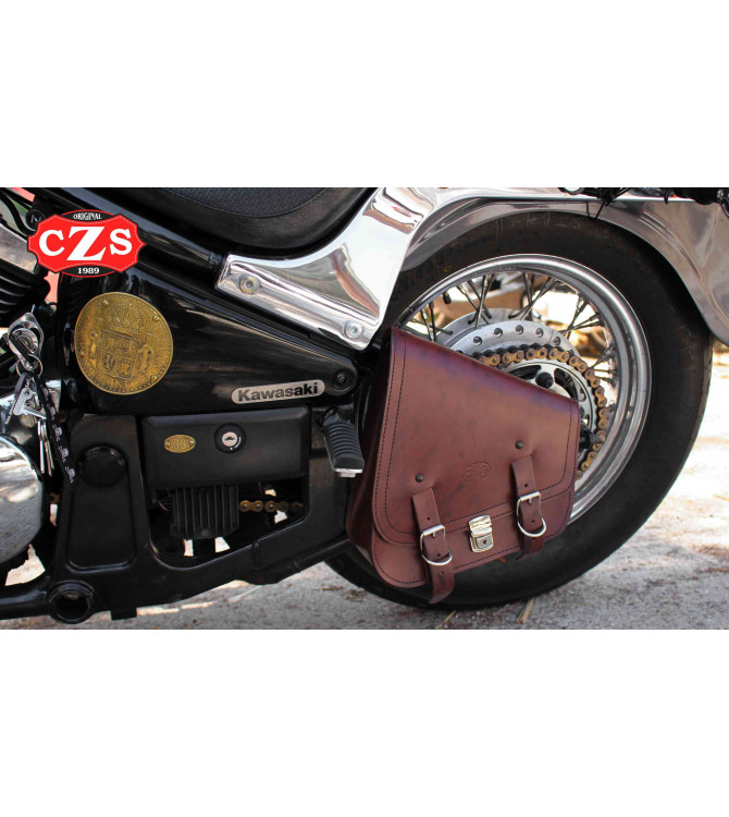 bisaccia per Kawasaki Vulcan 900 GADIZ di base - Immagine di archivio