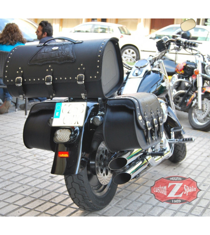 BAÚL DOSCAS CALAVERA TIBIAS TRENZADO