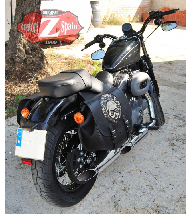 Juego de Alforjas SPARTA Skull Hat Marron cuero