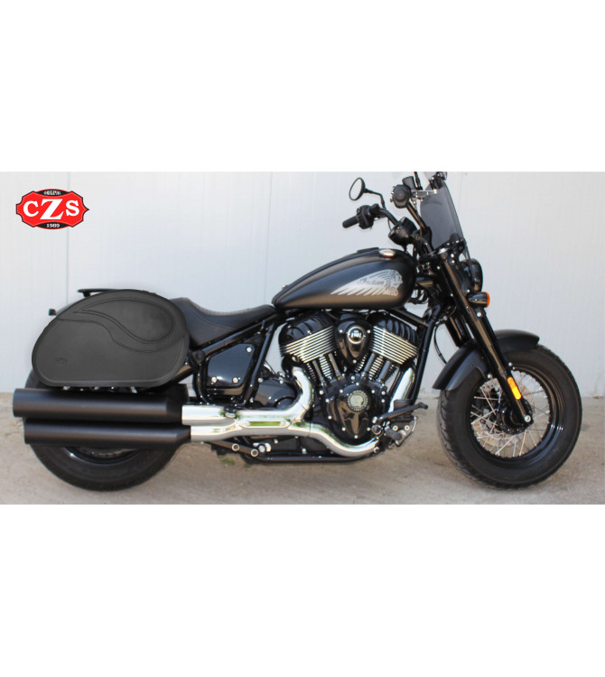 Saddlebags for Indian Chief, Chief Bobber and Chief Dark Horse® from 2020 - NAPOLEON Skull Flames.