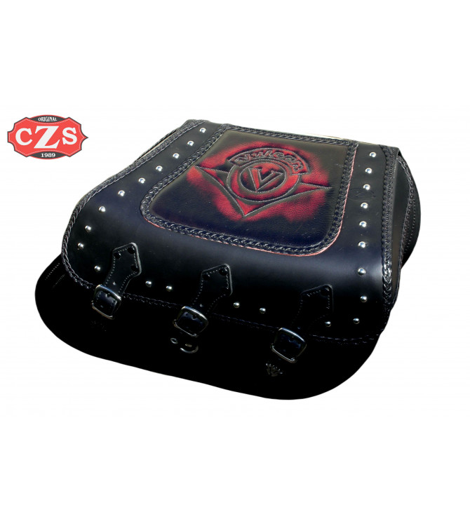 SUPER STAR Klassische Hartleder-Satteltaschen für Kawasaki Vulcan 900. Individuelles Vulcan-Logo