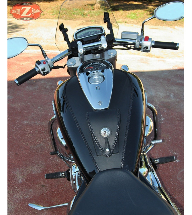 Corbata de deposito para Suzuki Intruder M1800R  Especifico Celtic