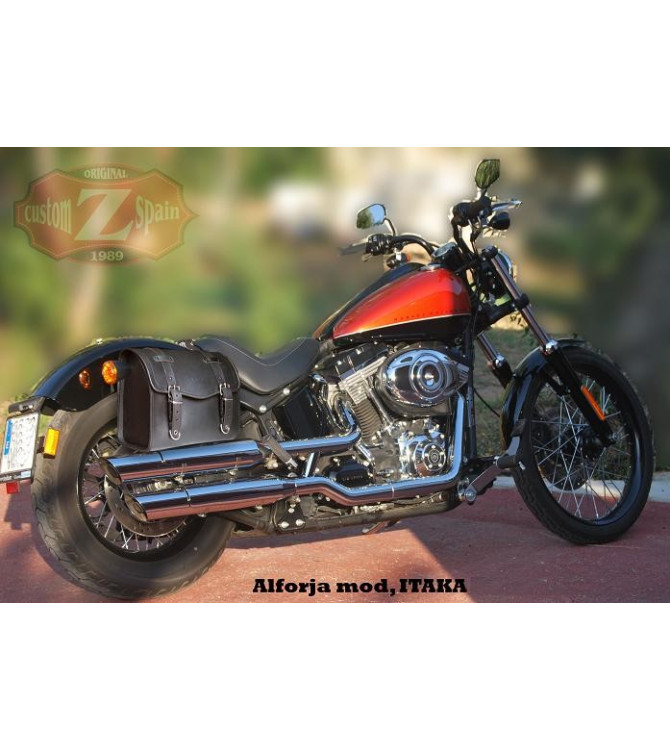 Alforja para Harley Davidson Softail Black Line mod, ITAKA