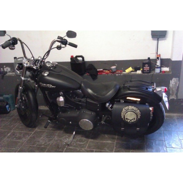 harley street bob saddlebags