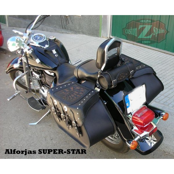 Saddlebags Suzuki Intruder 250